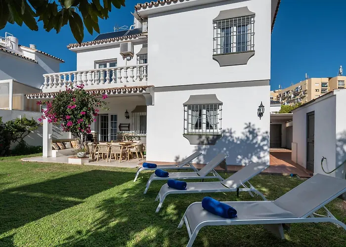 Olivo Family With Pool In Centre *