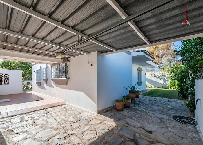 Willa Olivo Family With Pool In Centre *
