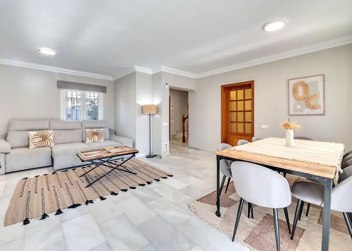 Villa Olivo Family With Pool In Centre *